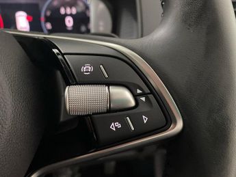 SKODA KAROQ 1.5 Tsi Se Edition 5Dr Dsg