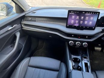 SKODA SUPERB 2.0 Tdi Se L Hatchback 5Dr Diesel Dsg Euro 6 (S/S) (150 Ps)