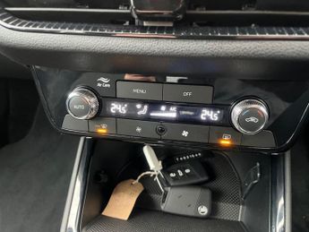 SKODA FABIA 1.0 Tsi Se Edition Hatchback 5Dr Petrol Dsg Euro 6 (S/S) (116 Ps