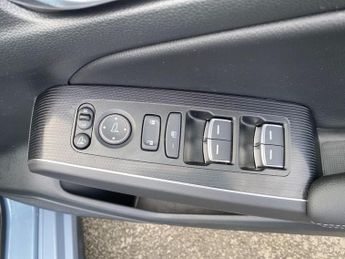 HONDA CIVIC 2.0 H I-Mmd Advance Hatchback 5Dr Petrol Hybrid Ecvt Euro 6 (S/S