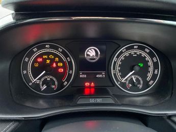 SKODA FABIA 1.0 Tsi Se L Hatchback 5Dr Petrol Dsg Euro 6 (S/S) (110 Ps)