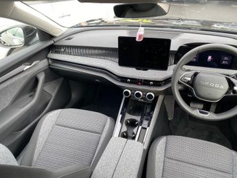 SKODA Superb 1.5 Tsi Iv Se Technology Dsg 5Dr