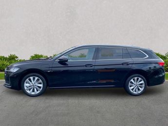 SKODA Superb 1.5 Tsi Iv Se Technology Dsg 5Dr