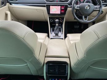 SKODA SUPERB 2.0 Tsi Laurin & Klement Hatchback 5Dr Petrol Dsg 4Wd Euro 6 (S/