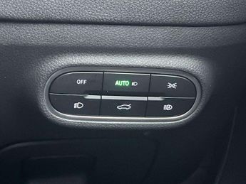 Smart HASHTAG 3 200Kw Pro + 66Kwh 5Dr Auto