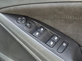 VAUXHALL CROSSLAND 1.2 Turbo [130] Ultimate 5Dr Auto