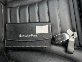 MERCEDES-BENZ EQC Eqc 400 300Kw Amg Line Premium Plus 80Kwh 5Dr Auto