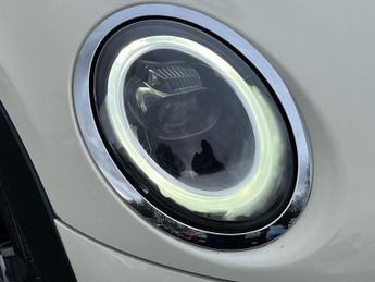 MINI HATCHBACK 1.5 Cooper Exclusive Hatchback 3Dr Petrol Steptronic Euro 6 (S/S