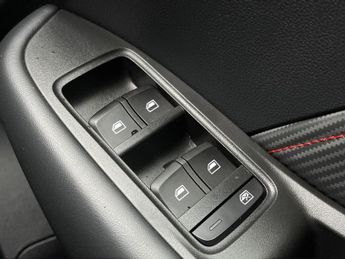 MG MOTOR UK ZS 51.1Kwh Trophy Suv 5Dr Electric Auto (176 Ps)