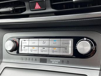 HYUNDAI KONA 64Kwh Ultimate Suv 5Dr Electric Auto (10.5Kw Charger) (204 Ps)