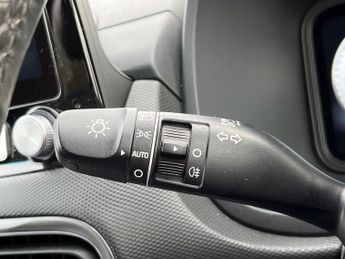 HYUNDAI KONA 64Kwh Ultimate Suv 5Dr Electric Auto (10.5Kw Charger) (204 Ps)