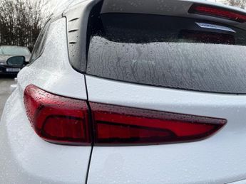 HYUNDAI KONA 64Kwh Ultimate Suv 5Dr Electric Auto (10.5Kw Charger) (204 Ps)