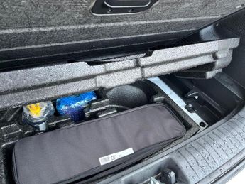 HYUNDAI KONA 64Kwh Ultimate Suv 5Dr Electric Auto (10.5Kw Charger) (204 Ps)