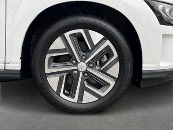 HYUNDAI KONA 64Kwh Ultimate Suv 5Dr Electric Auto (10.5Kw Charger) (204 Ps)
