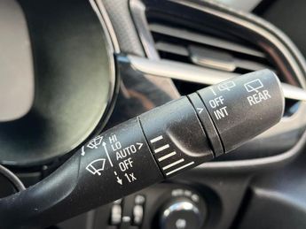 VAUXHALL CORSA 50Kwh Se Nav Premium Hatchback 5Dr Electric Auto (7.4Kw Charger)