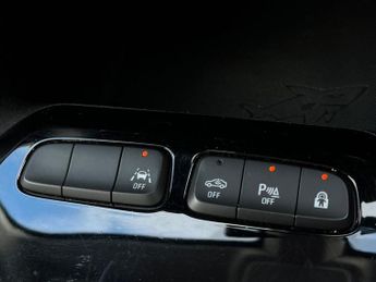 VAUXHALL CORSA 50Kwh Se Nav Premium Hatchback 5Dr Electric Auto (7.4Kw Charger)