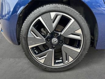 VAUXHALL CORSA 50Kwh Elite Nav Premium Hatchback 5Dr Electric Auto (7.4Kw Charg