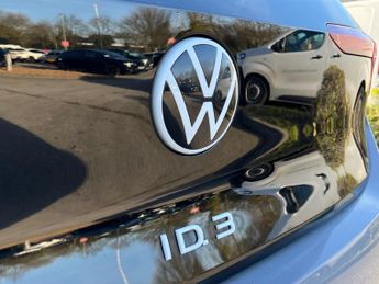 VOLKSWAGEN ID.3 Pro 58Kwh Family Hatchback 5Dr Electric Auto (145 Ps)