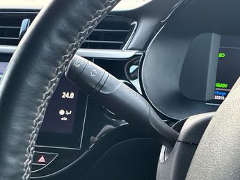 VAUXHALL CORSA 50Kwh Ultimate Hatchback 5Dr Electric Auto (136 Ps)