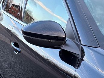 VAUXHALL CORSA 50Kwh Ultimate Hatchback 5Dr Electric Auto (136 Ps)