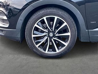 VAUXHALL GRANDLAND X 1.6 13.2Kwh Business Edition Nav Premium Suv 5Dr Petrol Plug-In 