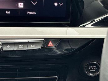 VAUXHALL MOKKA 50Kwh Ultimate Suv 5Dr Electric Auto (136 Ps)