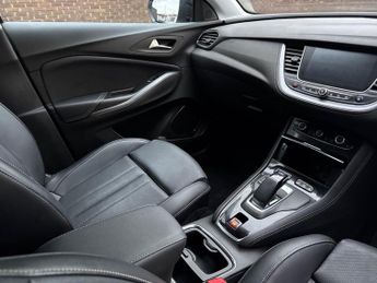 VAUXHALL GRANDLAND X 1.6 13.2Kwh Elite Nav Suv 5Dr Petrol Plug-In Hybrid Auto 4Wd Eur
