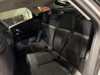 CITROEN C4 50Kwh Shine Hatchback 5Dr Electric Auto (136 Ps)