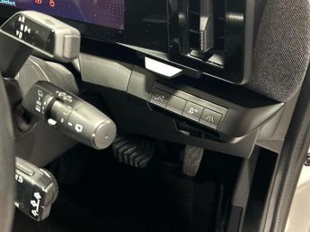 RENAULT MEGANE E-TECH 60Kwh Techno Hatchback 5Dr Electric Auto (Optimum Charge) (220 P