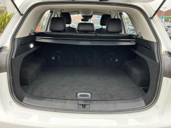 MG MOTOR UK HS 1.5 T-Gdi Excite Suv 5Dr Petrol Dct Euro 6 (S/S) (162 Ps)