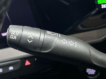 VAUXHALL MOKKA 50Kwh Elite Premium Suv 5Dr Electric Auto (136 Ps)