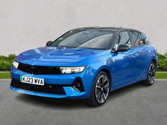 VAUXHALL ASTRA 54Kwh Ultimate Hatchback 5Dr Electric Auto (156 Ps)