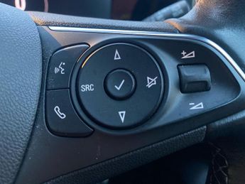 VAUXHALL MOKKA 50Kwh Sri Nav Premium Suv 5Dr Electric Auto (136 Ps)