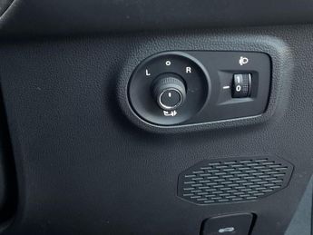 MG MOTOR UK ZS 72.6Kwh Trophy Long Range Suv 5Dr Electric Auto (156 Ps)