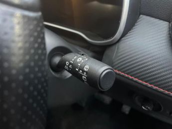 MG MOTOR UK ZS 72.6Kwh Trophy Long Range Suv 5Dr Electric Auto (156 Ps)