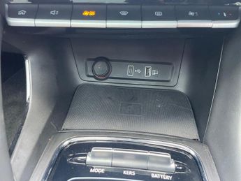 MG MOTOR UK ZS 72.6Kwh Trophy Long Range Suv 5Dr Electric Auto (156 Ps)