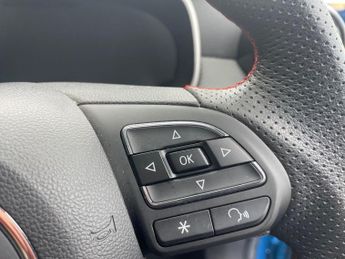 MG MOTOR UK ZS 72.6Kwh Trophy Long Range Suv 5Dr Electric Auto (156 Ps)