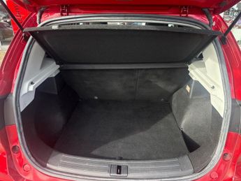 MG MOTOR UK ZS 72.6Kwh Trophy Long Range Suv 5Dr Electric Auto (156 Ps)