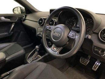 AUDI A1 1.4 Tfsi S Line Sportback 5Dr Petrol S Tronic Euro 6 (S/S) (Nav)