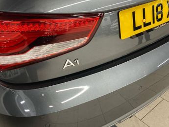 AUDI A1 1.4 Tfsi S Line Sportback 5Dr Petrol S Tronic Euro 6 (S/S) (Nav)
