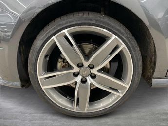 AUDI A1 1.4 Tfsi S Line Sportback 5Dr Petrol S Tronic Euro 6 (S/S) (Nav)