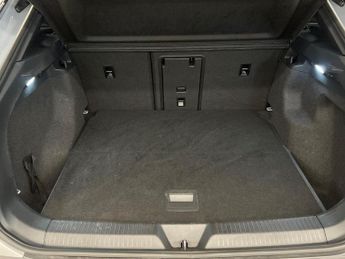 VOLKSWAGEN ID.4 Pro Performance 77Kwh Max Suv 5Dr Electric Auto (204 Ps)