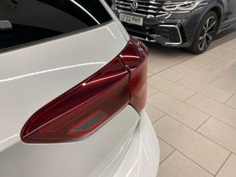 VOLKSWAGEN POLO 1.0 Tsi R-Line Hatchback 5Dr Petrol Manual Euro 6 (S/S) (95 Ps)