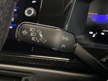 VOLKSWAGEN POLO 1.0 Tsi Life Hatchback 5Dr Petrol Dsg Euro 6 (S/S) (95 Ps)