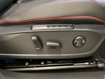 VOLKSWAGEN ID.4 79Kwh Gtx Edition Suv 5Dr Electric Auto 4Motion (340 Ps)