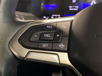 VOLKSWAGEN POLO 1.0 Evo Life Hatchback 5Dr Petrol Manual Euro 6 (S/S) (80 Ps)