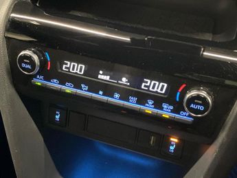 TOYOTA YARIS CROSS 1.5 Vvt-H Gr Sport Suv 5Dr Petrol Hybrid E-Cvt Euro 6 (S/S) (116