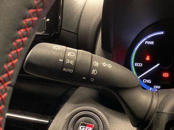 TOYOTA YARIS CROSS 1.5 Vvt-H Gr Sport Suv 5Dr Petrol Hybrid E-Cvt Euro 6 (S/S) (116