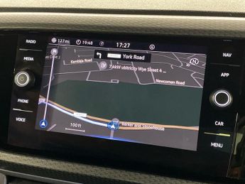 VOLKSWAGEN T-CROSS 1.0 Tsi R-Line Suv 5Dr Petrol Dsg Euro 6 (S/S) (110 Ps)