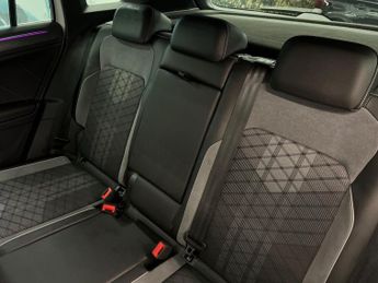 VOLKSWAGEN TIGUAN 1.5 Tsi R-Line Edition Suv 5Dr Petrol Dsg Euro 6 (S/S) (150 Ps)
